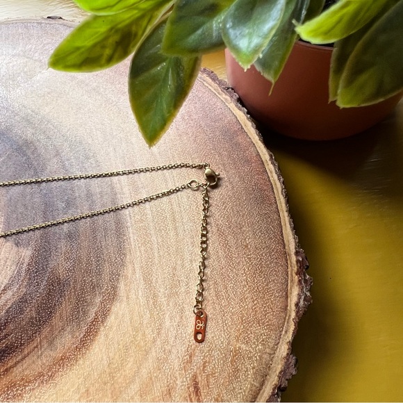 Arbonne Gold Bar Necklace with Logo - Picture 6 of 8